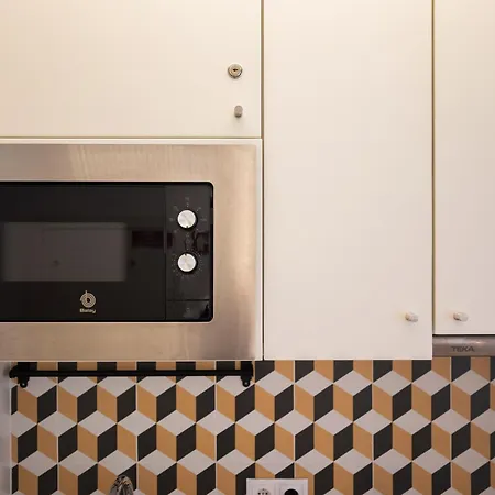 Appartement Golden Factory Downtown, Terrace And Ac *