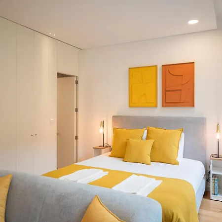 Golden Factory Downtown, Terrace And Ac *