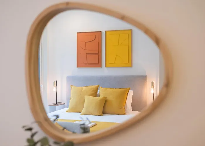 Golden Factory Downtown, Terrace And Ac アパート