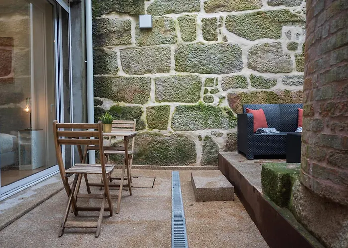 Golden Factory Downtown, Terrace And Ac *