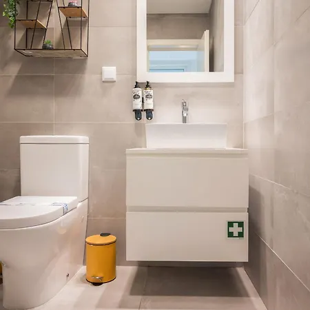 Appartement Golden Factory Downtown, Terrace And Ac Porto