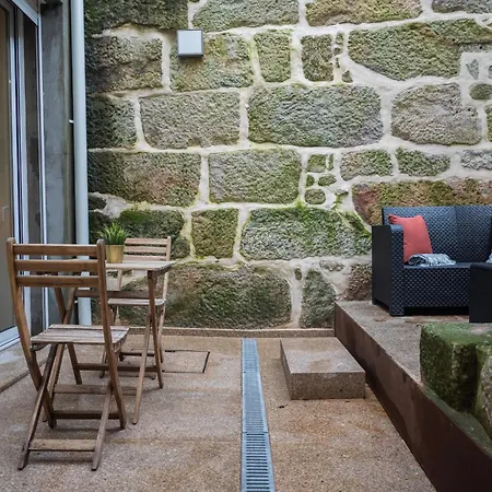 Golden Factory Downtown, Terrace And Ac *